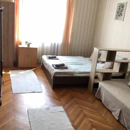 בודפשט Cozy Flat At Stadionok M Station מראה חיצוני תמונה