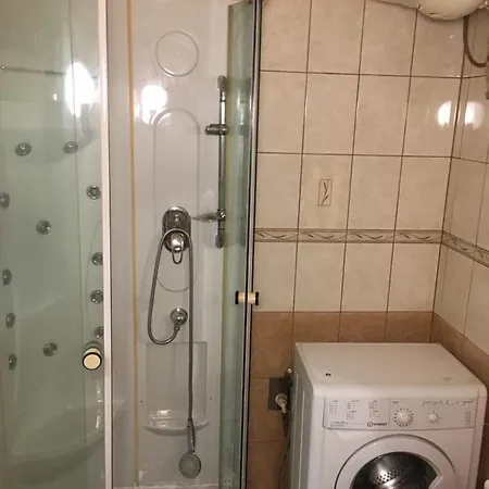 בודפשט Cozy Flat At Stadionok M Station מראה חיצוני תמונה