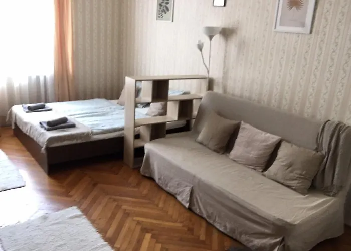 Cozy Flat At Stadionok M Station
