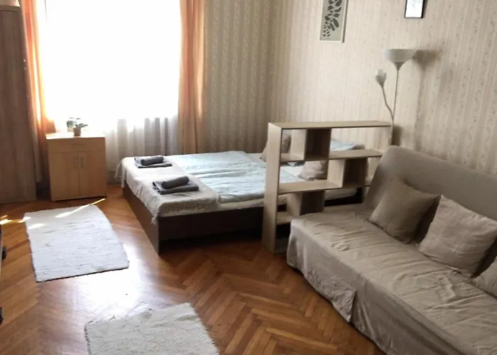 Cozy Flat At Stadionok M Station